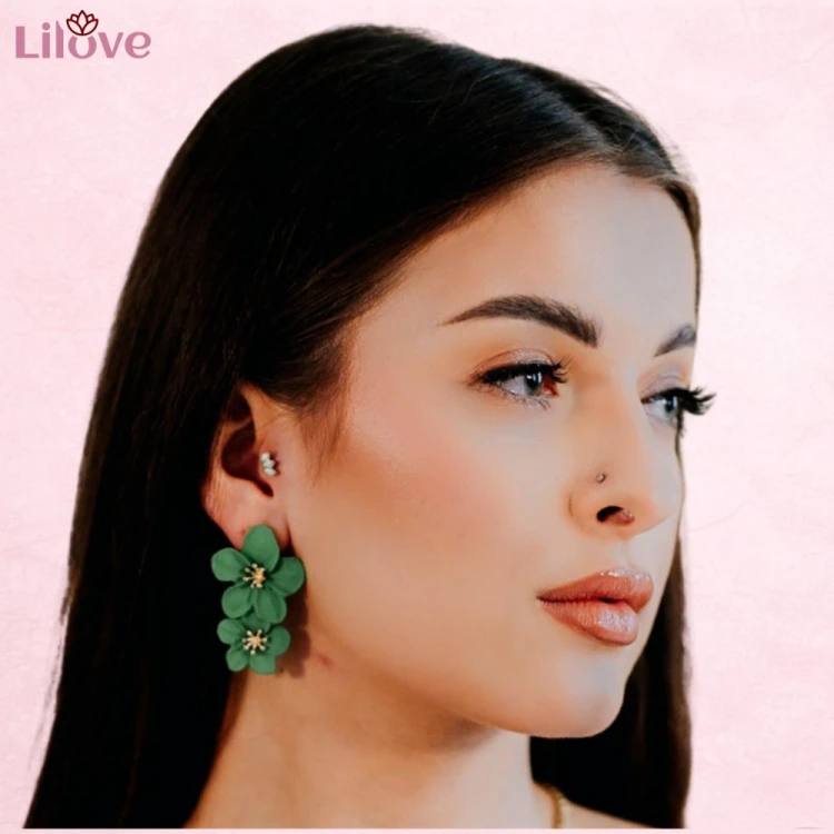Kolczyki kwiaty sztyfty zielone złote wiosenne wkrętki - duże, podwójne – zdjęcie 2