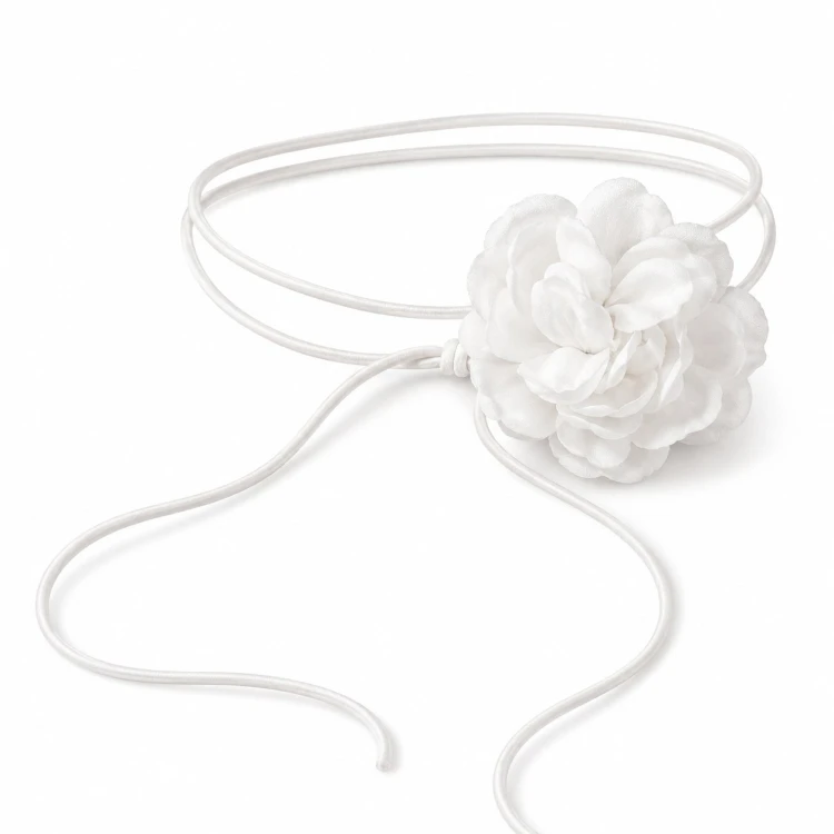 Naszyjnik Choker Czarny na Szyję z Kremową Różą z Szyfonu Długi Wiązany // Choker naszyjnik czarny długi sznurek z szyfonową różą - elegancki, wiązany