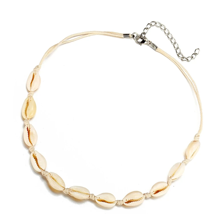 Choker naszyjnik z beżowego sznurka z muszelkami - wakacyjny w letnim stylu
