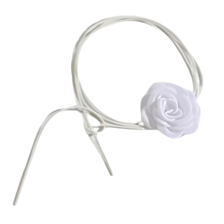 Choker naszyjnik czarny długi sznurek z białą różą - elegancki, efektowny – zdjęcie 3