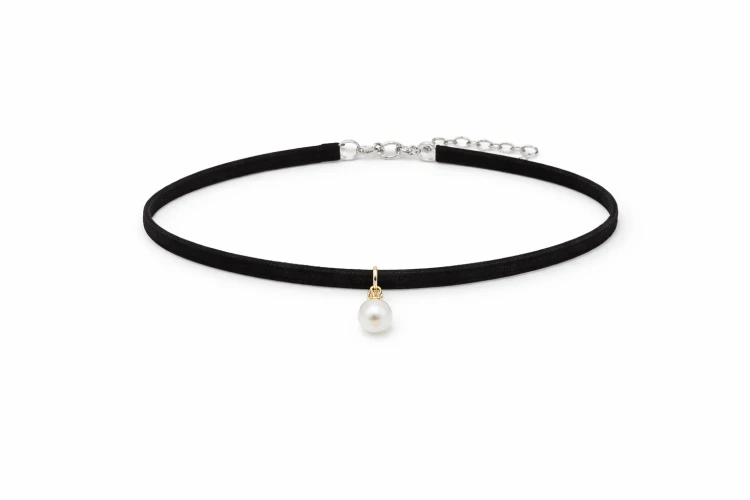 Naszyjnik choker na szyję czarny z perłą - aksamitny, efektowny dodatek