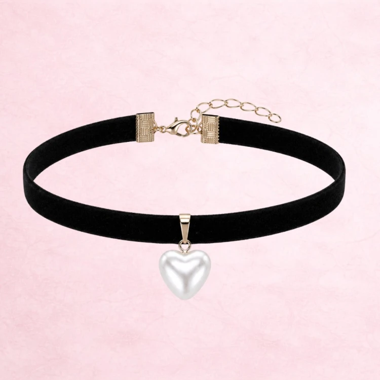 Choker naszyjnik czarny złoty z sercem na szyję - aksamitny, elegancki – zdjęcie 7